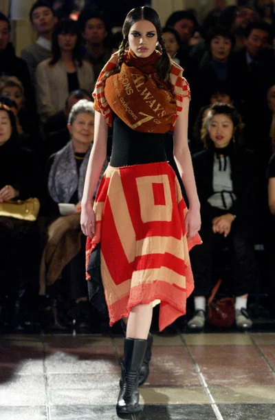 Look 25